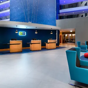Hotel Express - London Heathrow T4 By Ihg, Hillingdon